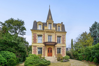 Ma-Cabane - Vente Maison LE VESINET, 232 m²