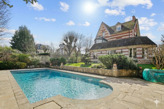 Ma-Cabane - Vente Maison LE VESINET, 308 m²