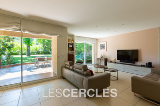 Ma-Cabane - Vente Maison LE VESINET, 200 m²