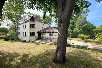 Ma-Cabane - Vente Maison LE VESINET, 315 m²