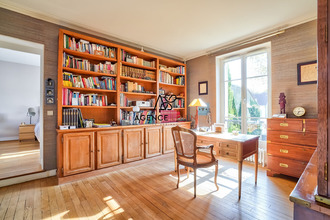 Ma-Cabane - Vente Maison LE VESINET, 250 m²