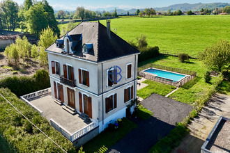 Ma-Cabane - Vente Maison LES ABRETS, 194 m²