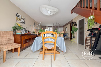 Ma-Cabane - Vente Maison LES CLAYES-SOUS-BOIS, 85 m²