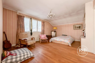 Ma-Cabane - Vente Maison LES CLAYES-SOUS-BOIS, 144 m²