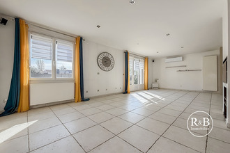 Ma-Cabane - Vente Maison LES CLAYES-SOUS-BOIS, 112 m²