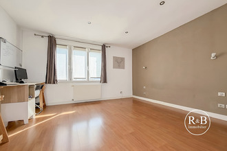 Ma-Cabane - Vente Maison LES CLAYES-SOUS-BOIS, 112 m²