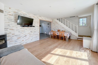 Ma-Cabane - Vente Maison LES CLAYES-SOUS-BOIS, 74 m²