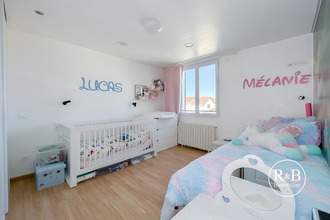 Ma-Cabane - Vente Maison LES CLAYES-SOUS-BOIS, 74 m²