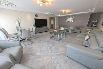 Ma-Cabane - Vente Maison Les Clayes-sous-Bois, 258 m²