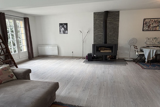 Ma-Cabane - Vente Maison LES CLAYES-SOUS-BOIS, 130 m²