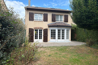 Ma-Cabane - Vente Maison LES CLAYES-SOUS-BOIS, 130 m²