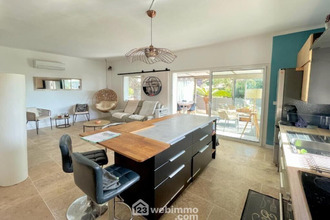 Ma-Cabane - Vente Maison Les Issambres, 83380 Roquebrune-sur-Argens, France, 160 m²