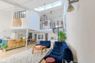 Ma-Cabane - Vente Maison LES LILAS, 370 m²