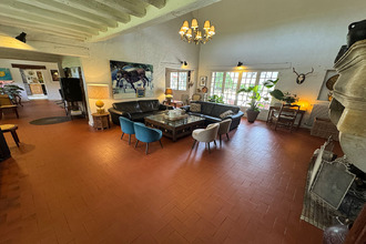 Ma-Cabane - Vente Maison LES MESNULS, 330 m²