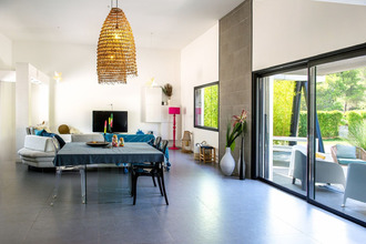 Ma-Cabane - Vente Maison LES PENNES-MIRABEAU, 235 m²