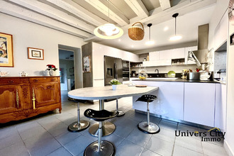 Ma-Cabane - Vente Maison Les Ponts-de-Cé, 227 m²