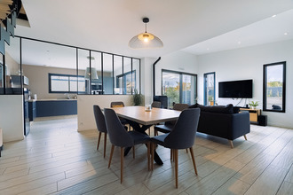 Ma-Cabane - Vente Maison LES PONTS-DE-CE, 94 m²