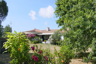 Ma-Cabane - Vente Maison LES SABLES-D'OLONNE, 253 m²