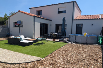 Ma-Cabane - Vente Maison LES SABLES-D'OLONNE, 124 m²