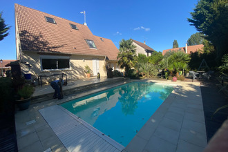 Ma-Cabane - Vente Maison LESIGNY, 209 m²