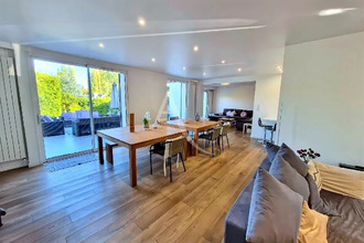 Ma-Cabane - Vente Maison LESIGNY, 214 m²