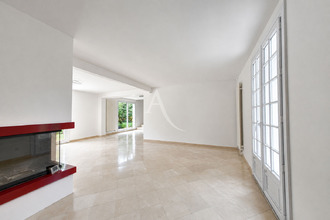 Ma-Cabane - Vente Maison LESIGNY, 211 m²