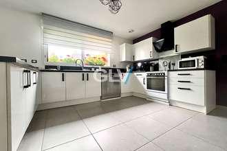 Ma-Cabane - Vente Maison LESQUIN, 97 m²