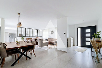 Ma-Cabane - Vente Maison LESSARD-LE-NATIONAL, 145 m²