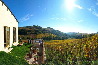 Ma-Cabane - Vente Maison Leynes, 190 m²