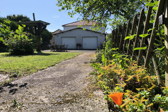 Ma-Cabane - Vente Maison Lezay, 185 m²