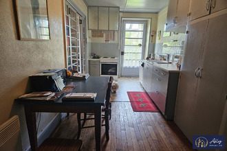 Ma-Cabane - Vente Maison Liginiac, 218 m²