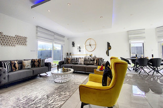 Ma-Cabane - Vente Maison Longuenesse, 235 m²