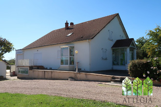 Ma-Cabane - Vente Maison Lourdoueix-Saint-Pierre, 400 m²