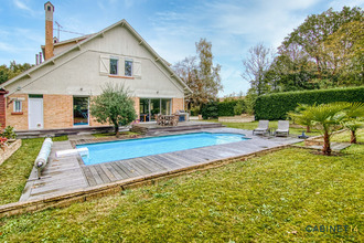 Ma-Cabane - Vente Maison Louveciennes, 230 m²