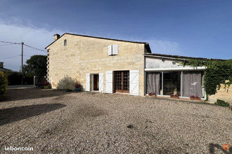 Ma-Cabane - Vente Maison Lussac, 200 m²