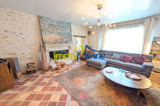 Ma-Cabane - Vente Maison LUSSAC-LES-CHATEAUX, 183 m²