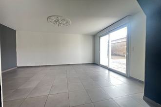 Ma-Cabane - Vente Maison LUSSAC-LES-CHATEAUX, 211 m²