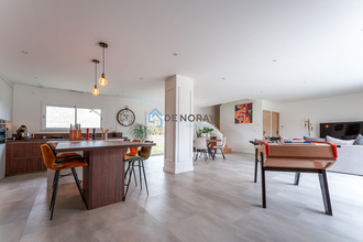 Ma-Cabane - Vente Maison LUSSAULT-SUR-LOIRE, 187 m²