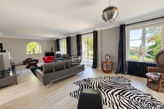 Ma-Cabane - Vente Maison LUZARCHES, 246 m²