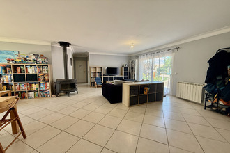 Ma-Cabane - Vente Maison MAGNAC-SUR-TOUVRE, 132 m²