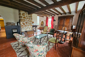 Ma-Cabane - Vente Maison MAGNY-LES-HAMEAUX, 261 m²