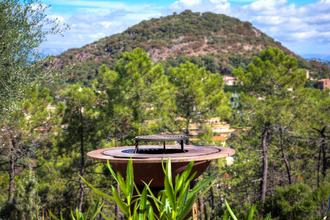 Ma-Cabane - Vente Maison Mandelieu-la-Napoule, 290 m²