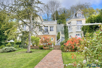 Ma-Cabane - Vente Maison Mandres-les-Roses, 197 m²