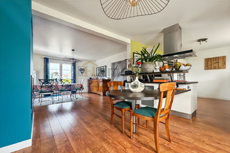 Ma-Cabane - Vente Maison MANTHELAN, 210 m²
