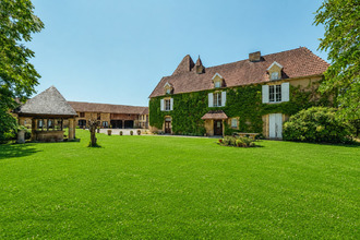 Ma-Cabane - Vente Maison MARCILLAC-SAINT-QUENTIN, 585 m²