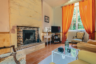 Ma-Cabane - Vente Maison MARCILLAC-SAINT-QUENTIN, 585 m²