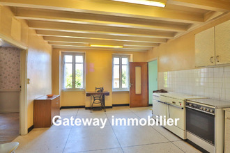 Ma-Cabane - Vente Maison Marcillat-en-Combraille, 205 m²