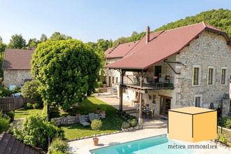 Ma-Cabane - Vente Maison Marignieu, 362 m²