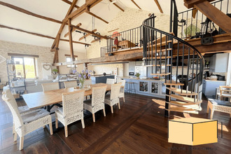 Ma-Cabane - Vente Maison Marignieu, 362 m²