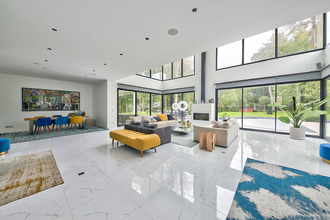 Ma-Cabane - Vente Maison MARNES-LA-COQUETTE, 750 m²